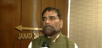 <div>JD-U hits back at Tejashwi, hails Nitish as ‘Vishwakarma of modern Bihar’ amid RS move</div>