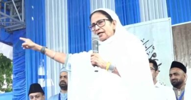 <div>Won’t allow BJP to snatch your voting rights, says CM Banerjee in Eid message</div>