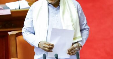 <div>K’taka govt makes it mandatory for private hospitals to report cases of pregnant minors</div>