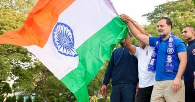<div>Rahul Gandhi flags off ‘Run for Ambedkar, Run for Constitution’ marathon in Delhi</div>