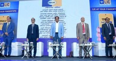 <div>DFS Secretary launches LIC’s ‘MyLIC’, ‘Super Sales Saathi’ apps</div>