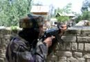 <div>Gunfight starts between Pakistani terrorists, security forces in J&K’s Rajouri district</div>