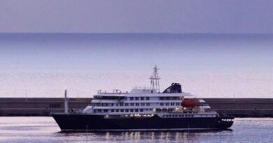German passengers evacuated from Hantavirus-hit cruise ship