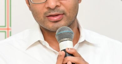 <div>BJP backs KMC’s notice to Abhishek Banerjee, Cong cries ‘vindictive politics’</div>