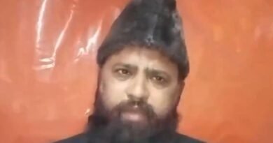 <div>UP’s Shahi Chief Mufti backs CM Yogi’s order, says offering ‘namaz’ on roads against Islam</div>