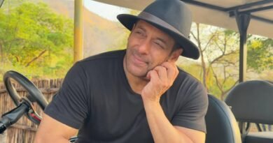 Salman Khan loses cool at media during hospital visit