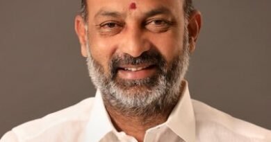 MoS Bandi Sanjay files defamation suit against media houses, social media platforms