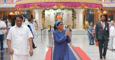 <div>Acting Venezuela President praises value-based education at Andhra Pradesh’s Sri Sathya Sai Institute</div>