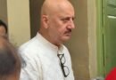 <div>Anupam Kher prays for ‘health, happiness, & peace’ at the Kalighat Kali Temple in Kolkata</div>