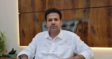 <div>AICWA President criticizes Sanjay Leela Bhansali, labels worker’s death on Love & War Set ‘murder’</div>