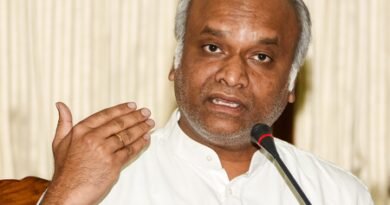 <div>EC accountable for SIR irregularities, not state govt: K’taka minister Priyank Kharge</div>
