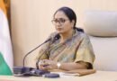 Delhi CM hands over Rs 1 crore each to kin of workers who died during Covid-19 duty