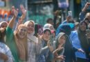 Indonesians throng streets to catch a glimpse of PM Modi on way to Prambanan Temple