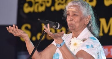 K’taka: Shivakumar, Kumaraswamy express grief over playback singer Janaki’s death