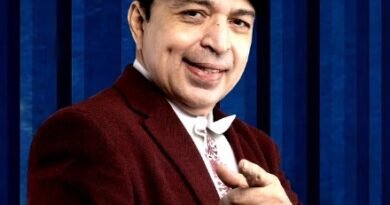 Altaf Raja performs his iconic hit ‘Tum To Thehre Pardesi’ on ‘Indian Idol’