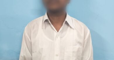Fake TTE held at railway station in West Bengal; used AI to generate identity documents