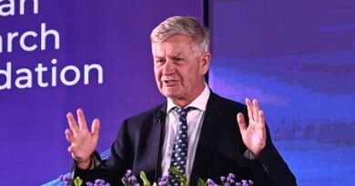 ‘This is great, India!’, says ex-UNEP chief Erik Solheim on first hydrogen train