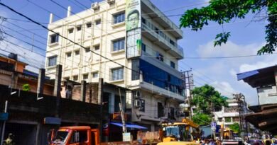 <div>Demolition of Abhishek Banerjee’s party office in Bengal’s Amtala continues on Sunday</div>