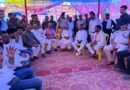 <div>Jitan Ram Manjhi unveils ancestors’ statues in Gaya, becomes emotional during ceremony</div>