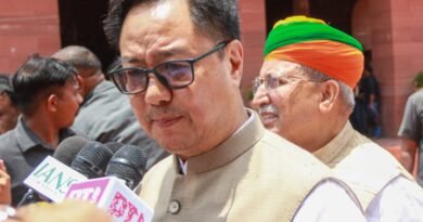 <div>‘NEET discussion should be held at the earliest’: Kiren Rijiju</div>