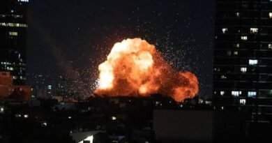 US forces start more strikes on Iranian military targets