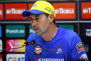New England Test coach Fleming approaches Hussey for batting coach role: Report