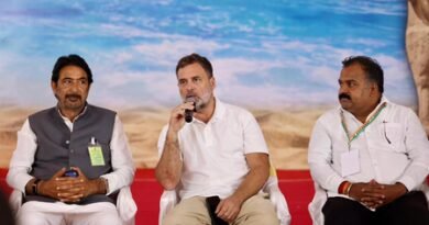 <div>Congress backs Rahul’s delimitation stand; BJP hits back with ‘dynastic politics’ jibe</div>
