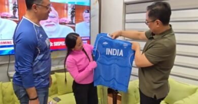 Mirabai Chanu gifts signed jersey to Union Minister Kiren Rijiju after CWG glory