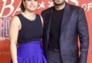 <div>Kajol reacts to Ajay Devgn’s hilarious birthday wish: Guess audience & joker are stuck together</div>