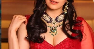 <div>Adah Sharma helps calm tantrum-throwing child next door with spooky ‘witch’ act at night</div>