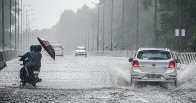 Met Dept predicts heavy rain, thunderstorms in south Bengal districts for next 24 hours