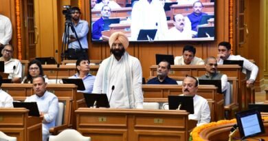 Delhi Minister Sirsa asks AAP MLAs to move away from political theatrics
