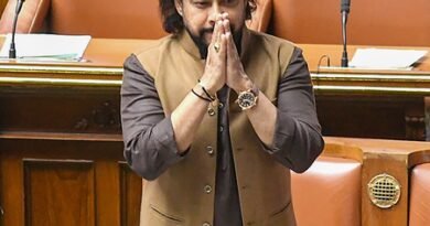 <div>Will discuss matter with CM Shivakumar, won’t embarrass party, says K’taka Minister Nagendra; hints at resignation</div>