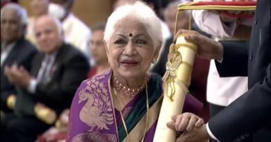 <div>Padma Shri Awardee Sowcar Janaki’s last rites to be held on Saturday; Chiranjeevi pays glorious tribute to iconic actress</div>