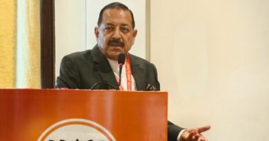 <div>J&K has seen normalcy, peace & development since PM Modi took charge: MoS Jitendra Singh</div>