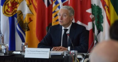 Canada hits back with 50 pc US tariffs