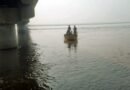 Bhagalpur boat capsize: Two labourers still missing, administration orders action against contractors (Lead)