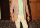 <div>When Naseeruddin Shah did not take a bath for around 2 months for his movie ‘Chakra’</div>