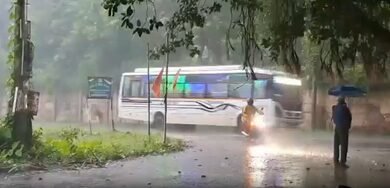 Heavy rain likely in five south Bengal districts as Bay low pressure system intensifies