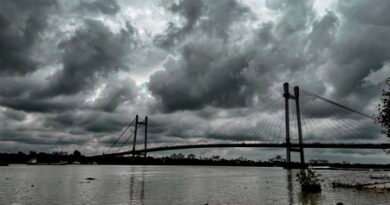 Rain to reduce in south Bengal, north to receive more heavy showers