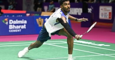 Asian Games: Ayush Shetty, Unnati Hooda march into Round of 16