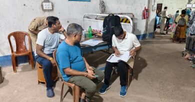 <div>Deported from B’luru, 31 Bangladeshi nationals reach Bengal holding centre for final procedures</div>