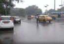 Heavy rains lash Bengal as Met Dept issues yellow alert for Kolkata, south Bengal districts