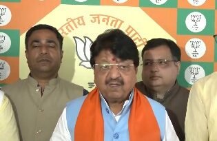 MP govt seeking ‘middle path’ to resolve Bhopal sealing row: Kailash Vijayvargiya