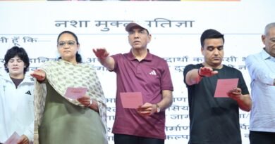 <div>Sports Min Mandaviya leads ‘Sundays on Cycle’ in Surat, administer ‘Nasha Mukt’ Pledge to Youth</div>