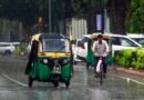 Delhi-NCR to see partly cloudy skies, light rain; humidity to remain high