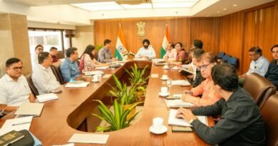 Delhi Minister Manjinder Singh Sirsa reviews schemes to promote industries