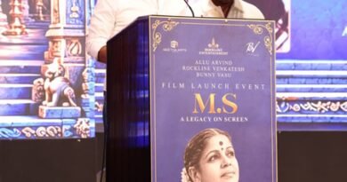 <div>Director Gowtam Tinnanuri on M S Subbulakshmi’s biopic: We want to capture the human side of M.S. Amma’s life in this film!</div>