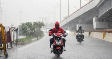 Yellow alert for rain issued in 12 Bihar districts; Ganga water level rises