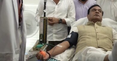 Assam BJP workers donate blood to pay homage to Zubeen Garg